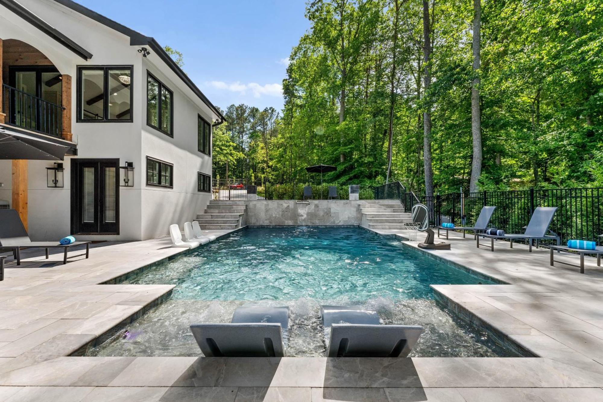 Take It To The Bank By Avantstay New Pool Hot Tub Sleeps 16 Denver Dış mekan fotoğraf